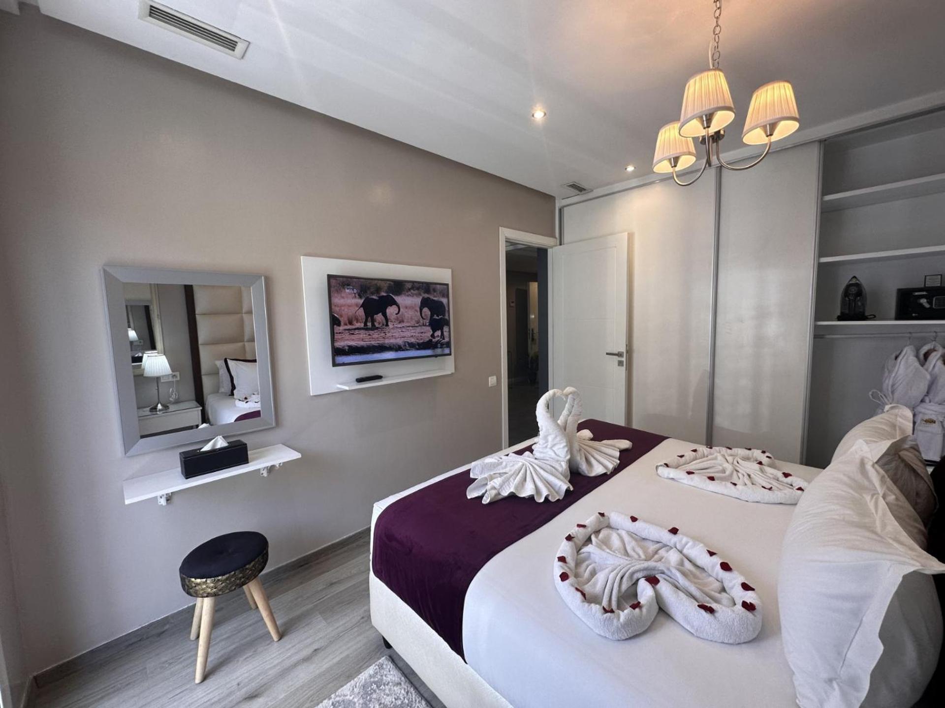 Rent-Inn Suites Hotel Rabat Esterno foto