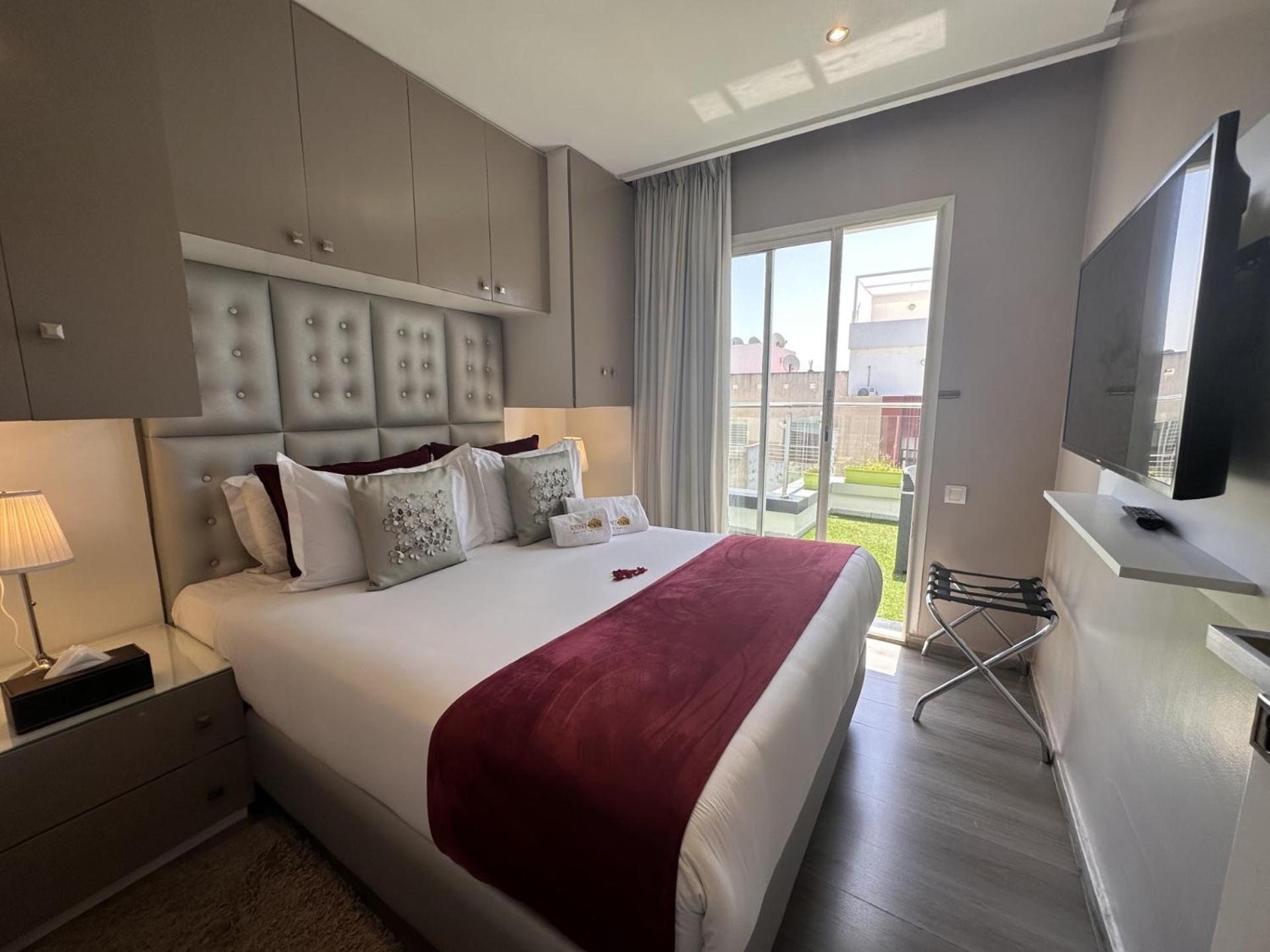 Rent-Inn Suites Hotel Rabat Esterno foto